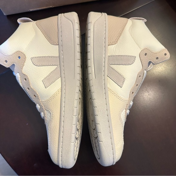 NIB Veja V-15 Leather Sneakers Sz 7 EU 38 Cashew Pierre Multicolor Hightops - Picture 7 of 13